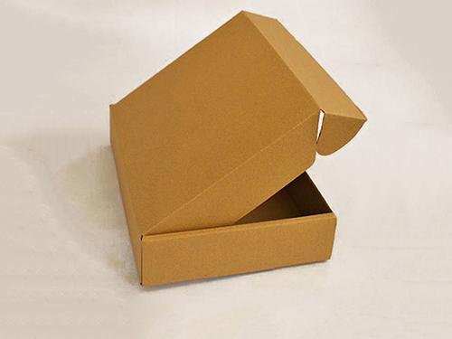 企讯网 商品货源恒辉纸制品厂的产品还包括瓦楞纸箱,啤盒,彩盒